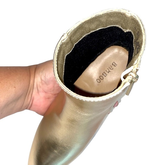 Bamboo “Hype” Gold Metallic Mixed Medal Booties Chain Heel Decoration Size - Picture 7 of 9